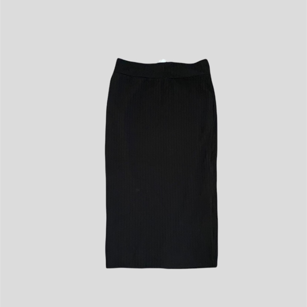 🆕 For the Republic Black Ribbed Pencil Skirt- Size S- Retails at $68 USD